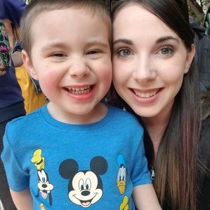 Meet your Posher, Taylor